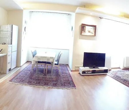 Kamil Apartment *