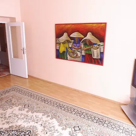 Kamil Apartment *