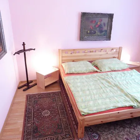 Kamil Apartment *